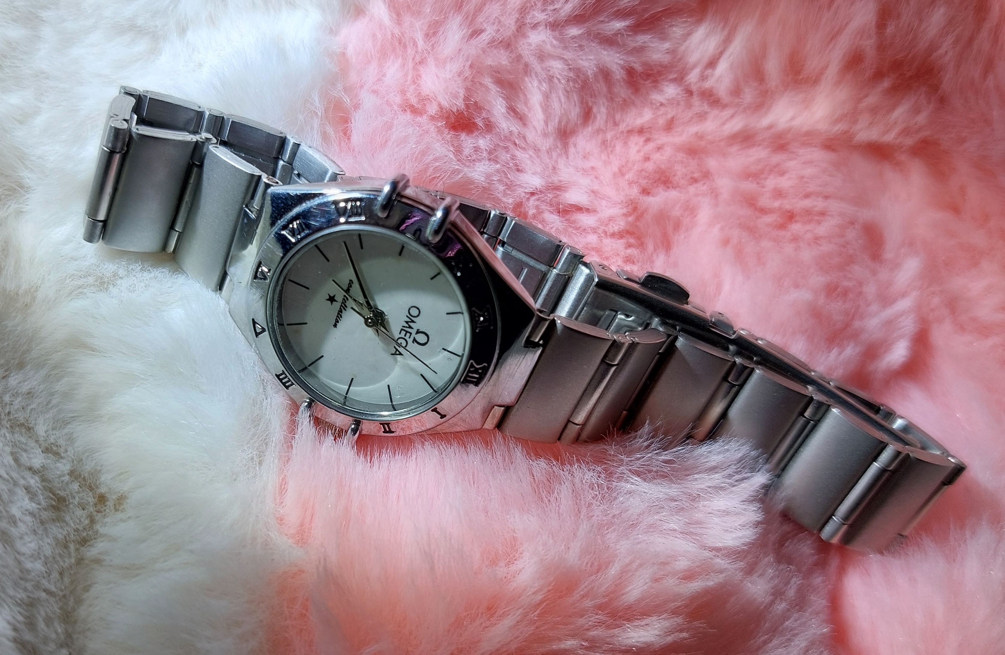 ساعت امگا زنانه صفحه سفید