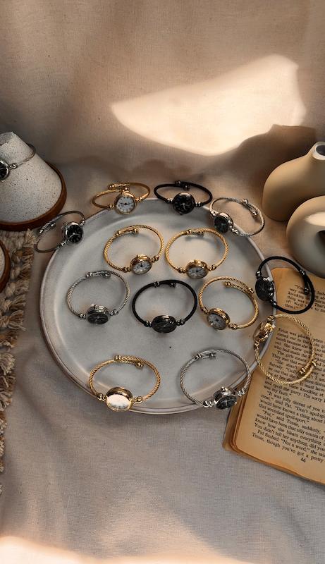 ساعت مچی عقربه ای مدل بنگل