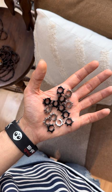 پرسینگ مدل اسپایکی